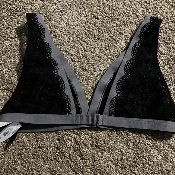 Adore Me Bra - Picture 3 of 3